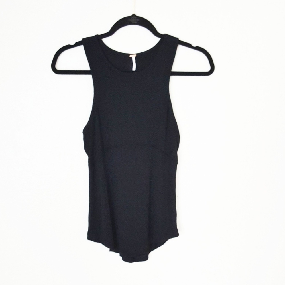 $25⬇️ Free People Black Ribbed  Scoop Neck Tank